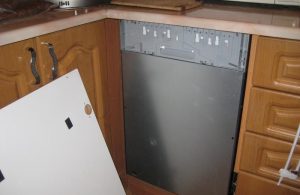 Установка фасада на посудомоечную машину в Набережных Челнах